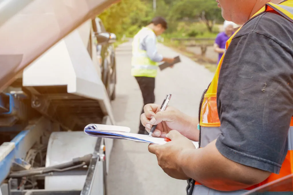 Why Expert Witnesses Matter in Truck Accident Reconstruction