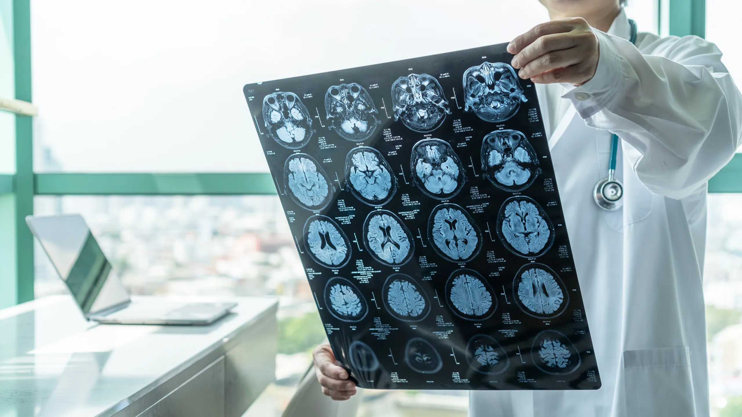 When a Loved One Faces a Serious Brain Injury