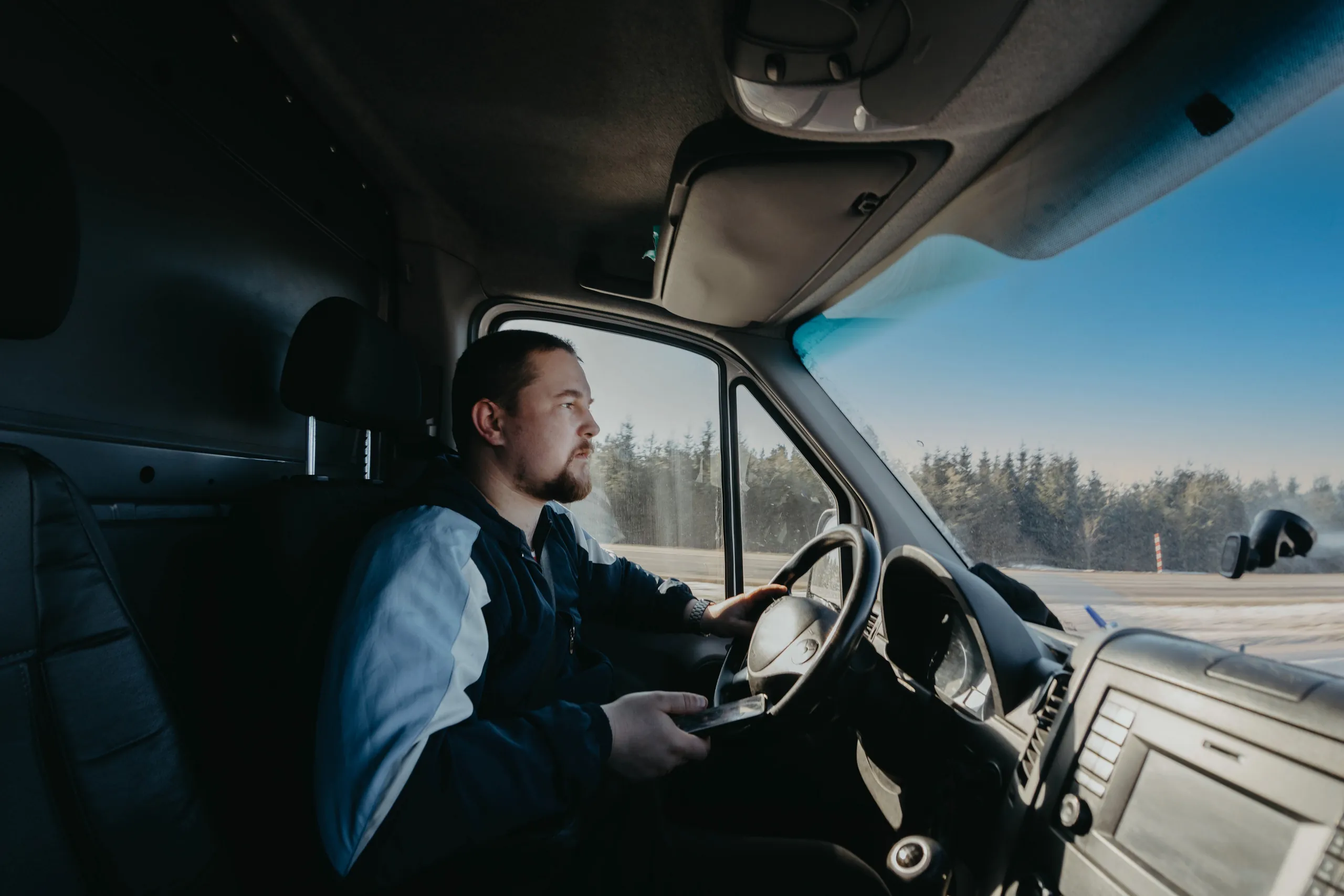 Filing-a-Lawsuit-for-Truck-Accidents-Involving-Distracted-Drivers